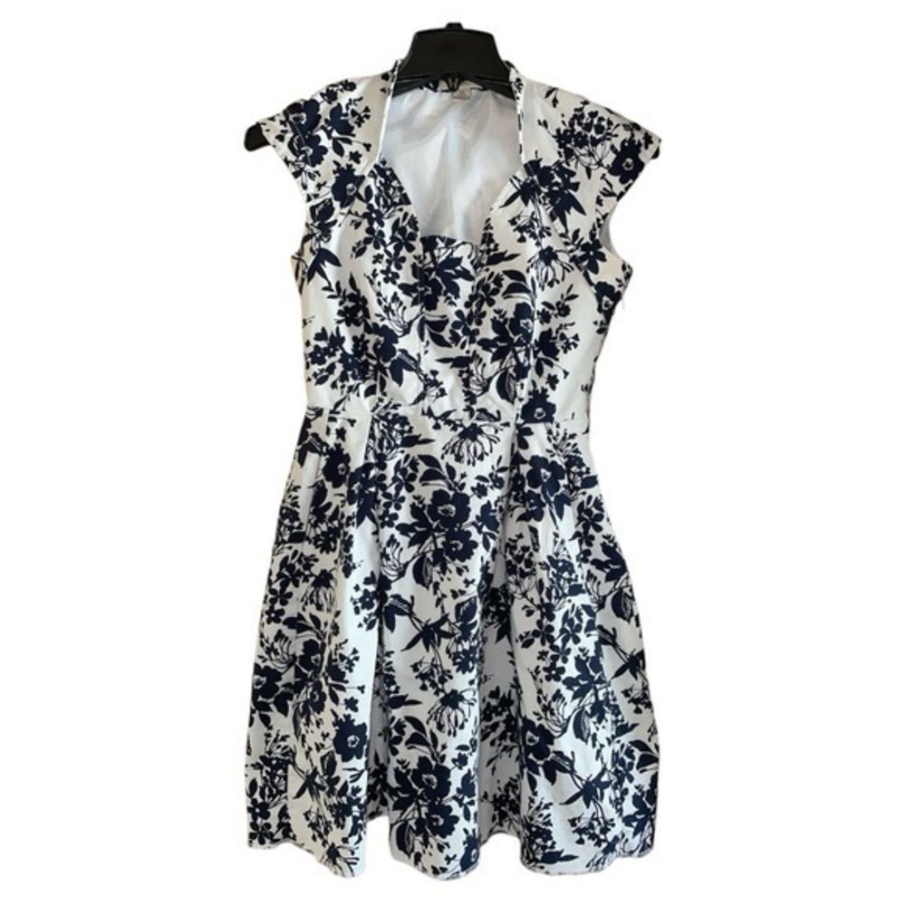 Sfera Womens Floral Dress Cap Sleeve A Line Sweetheart Neck Pockets Medium Fairy
